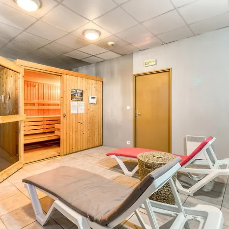 Cap Camargue A N 08 - 2p4